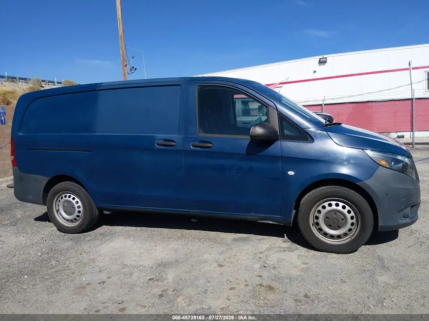2019 MERCEDES-BENZ METRIS  