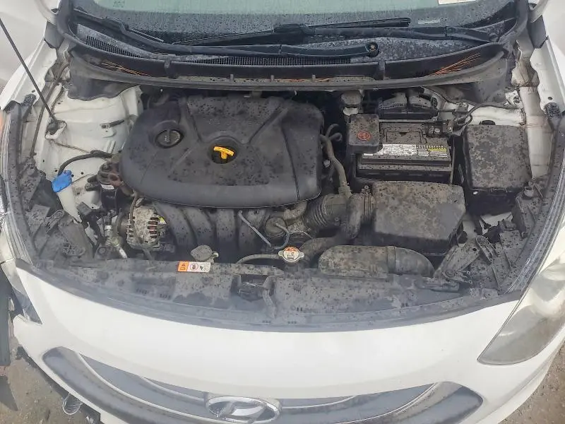 2013 HYUNDAI ELANTRA GT   