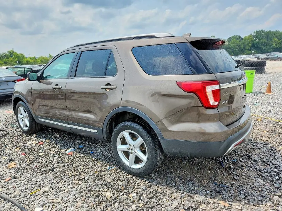2016 FORD EXPLORER XLT  
