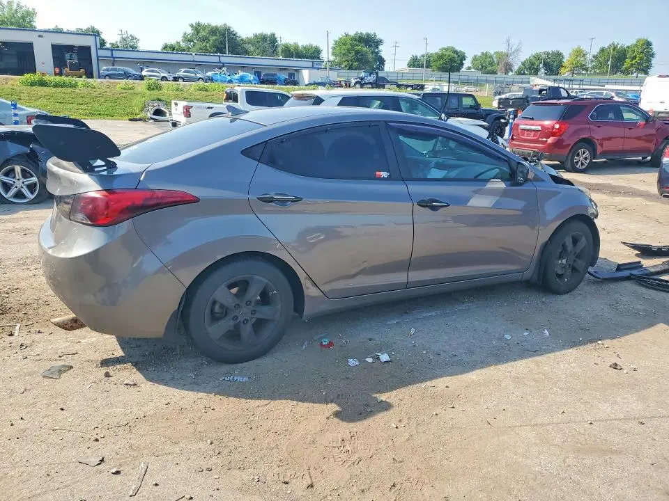 2011 HYUNDAI ELANTRA GLS  