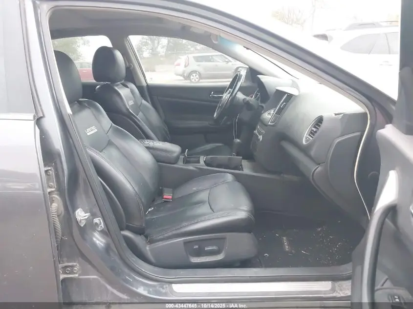 2012 NISSAN MAXIMA 3.5 S