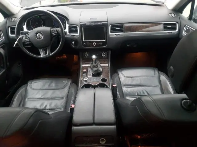 2013 VOLKSWAGEN TOUAREG V6 TDI  