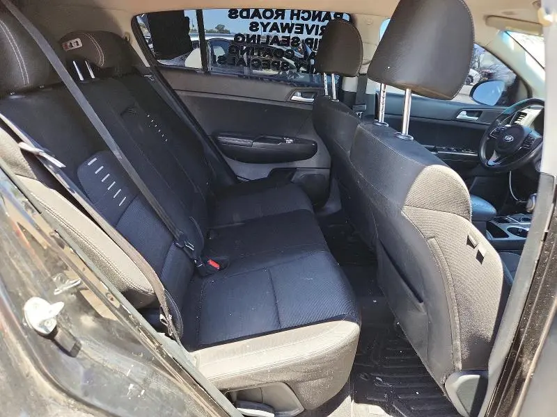 2018 KIA SPORTAGE LX  