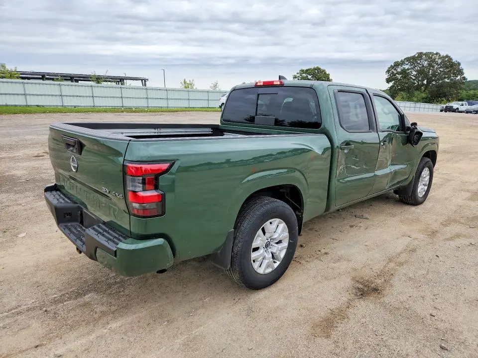 2024 NISSAN FRONTIER SV  
