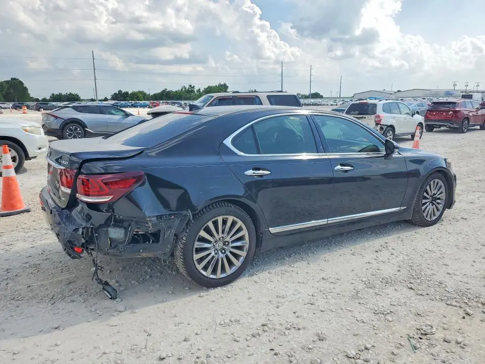 2015 LEXUS LS 460  