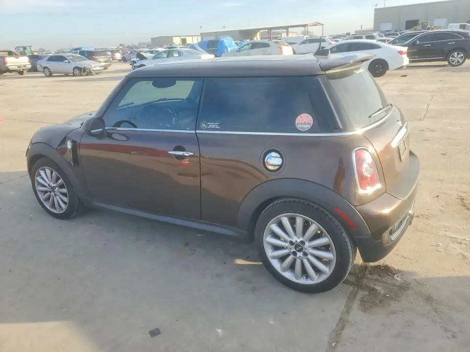 2010 MINI COOPER S  