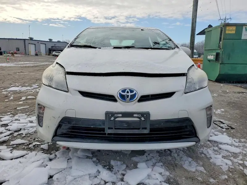 2015 TOYOTA PRIUS   