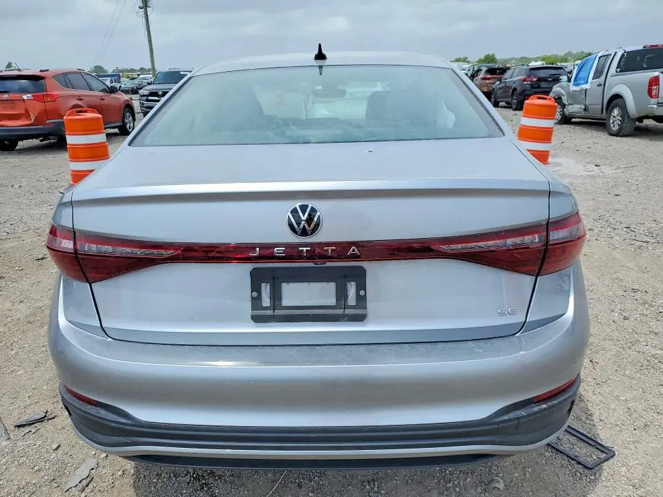 2025 VOLKSWAGEN JETTA SE  