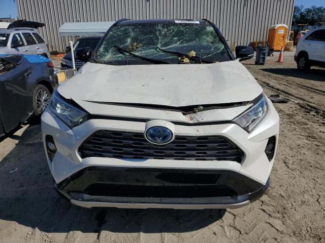 2020 TOYOTA RAV4 XSE