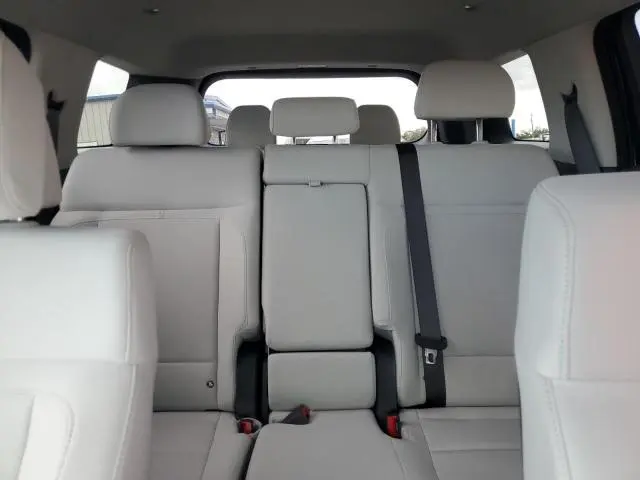 2025 HYUNDAI SANTA FE SE  