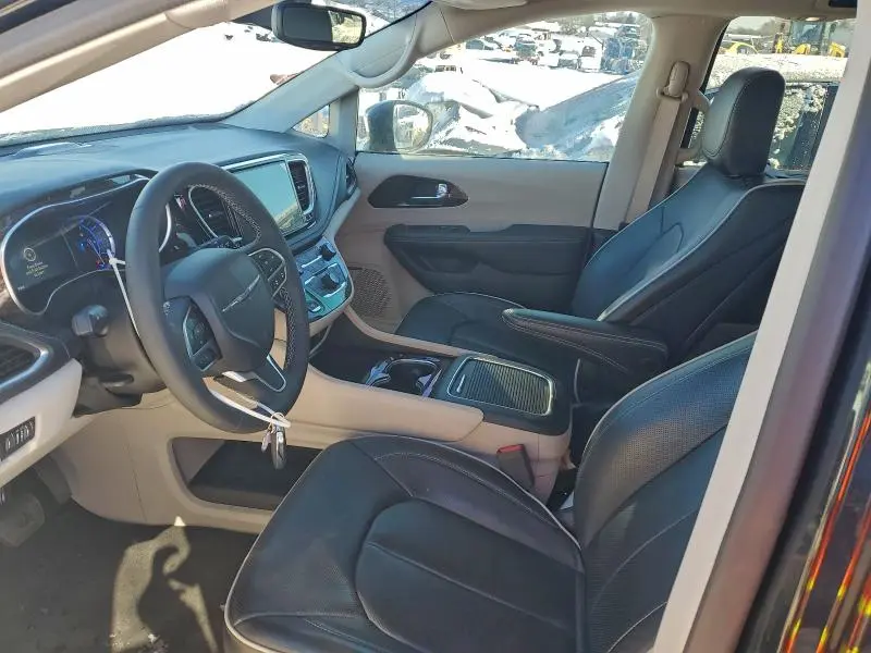 2023 CHRYSLER PACIFICA HYBRID LIMITED  