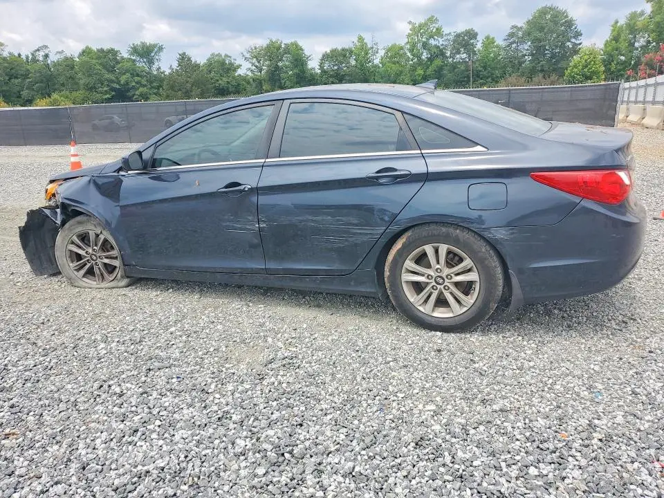 2012 HYUNDAI SONATA GLS  