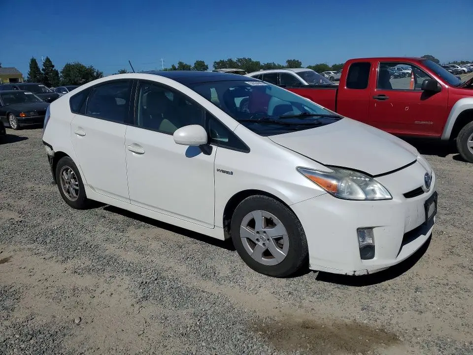 2010 TOYOTA PRIUS IV  