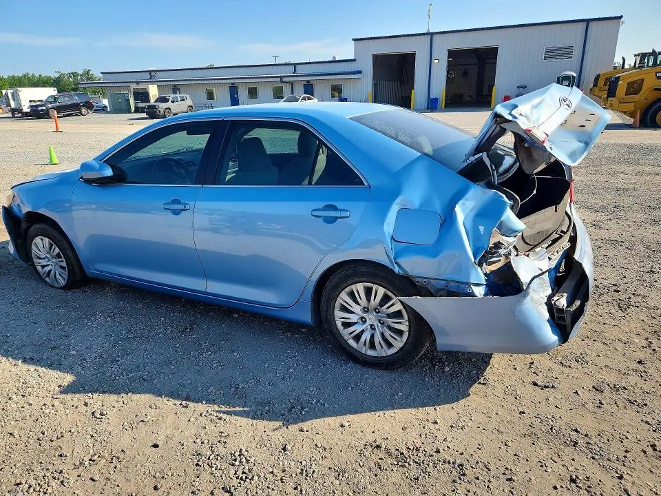 2012 TOYOTA CAMRY L  