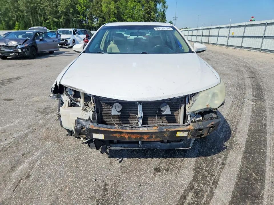 2014 TOYOTA CAMRY   