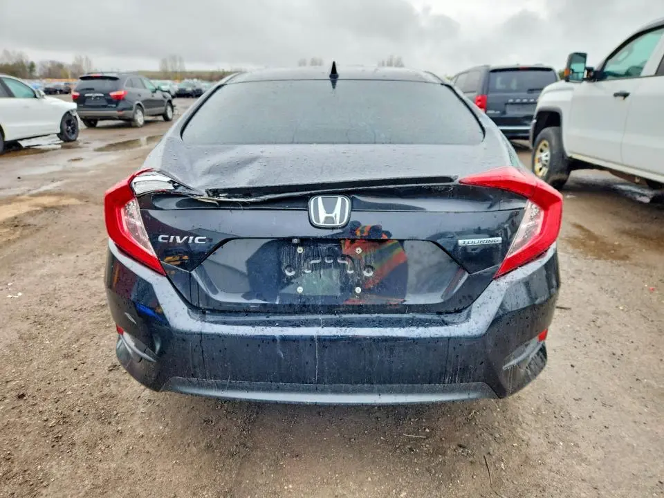 2017 HONDA CIVIC TOURING  