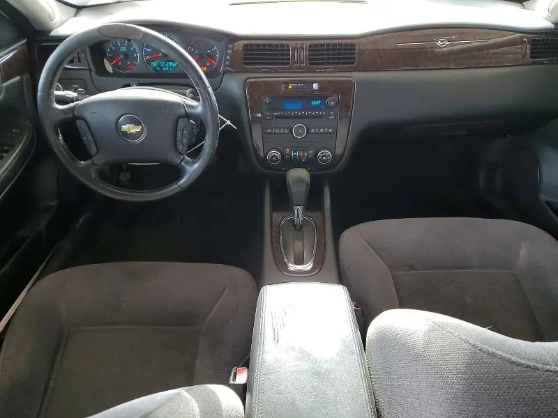 2013 CHEVROLET IMPALA LT  