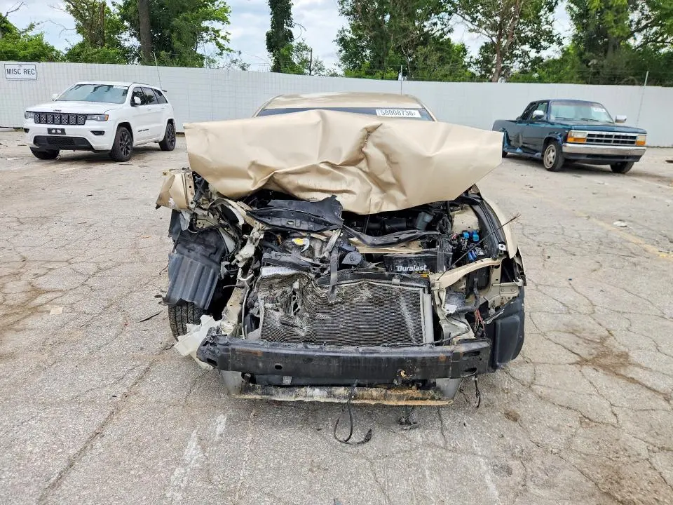 2011 TOYOTA CAMRY LE  