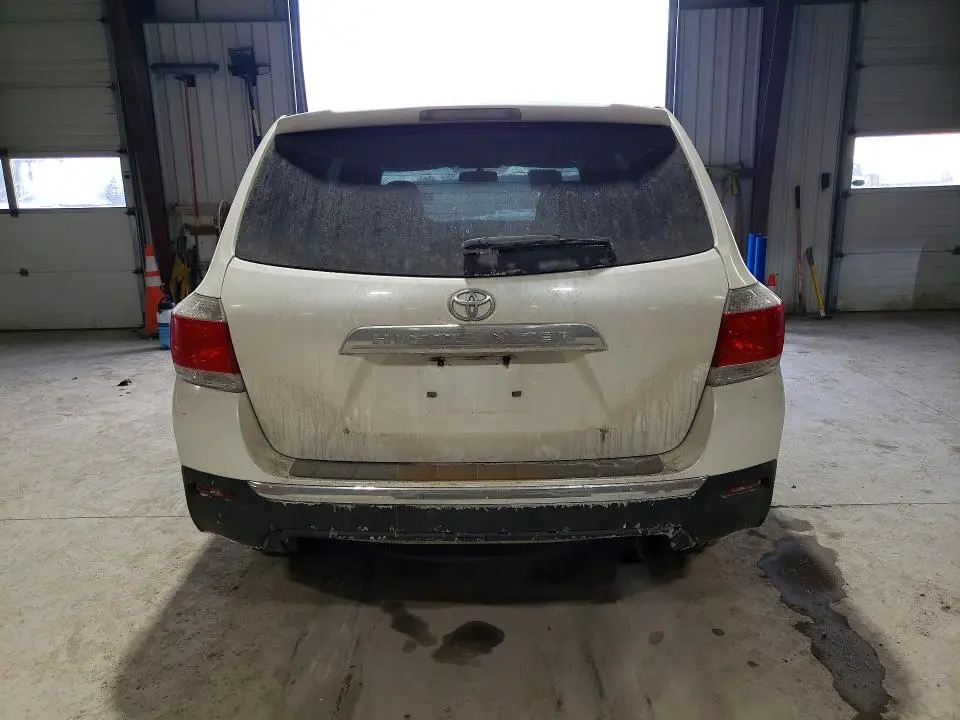 2013 TOYOTA HIGHLANDER BASE  