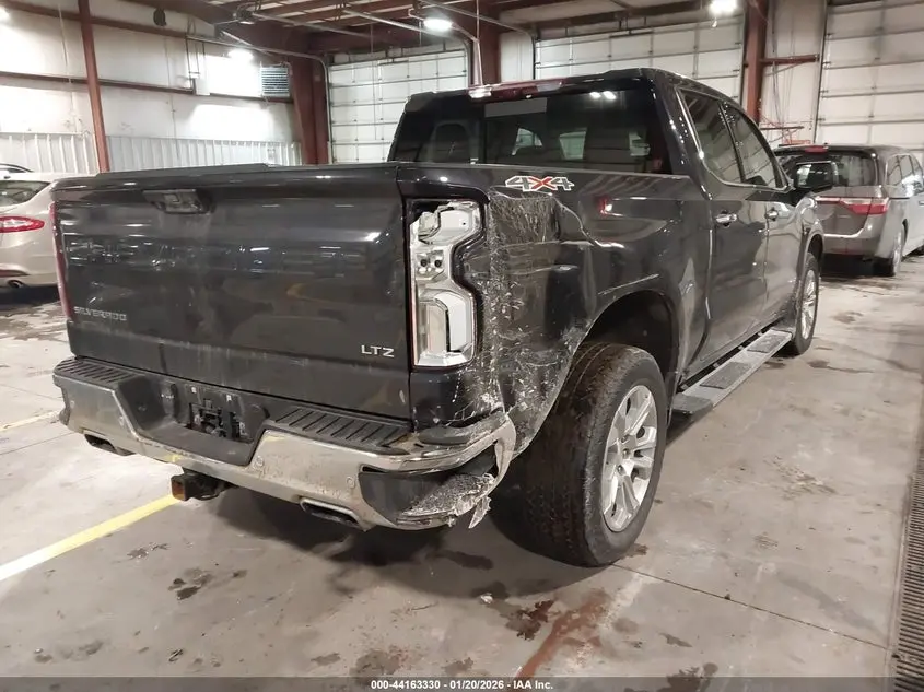 2023 CHEVROLET SILVERADO 1500 LTZ