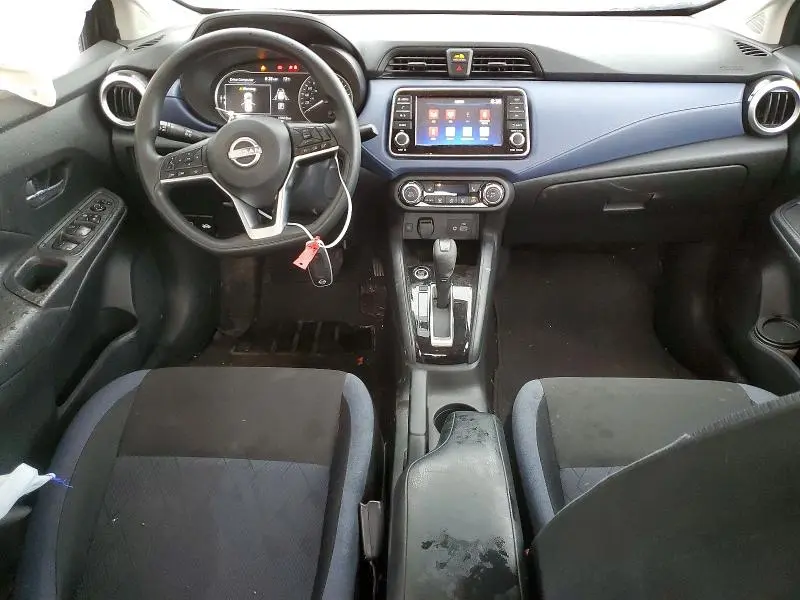 2024 NISSAN VERSA SV  