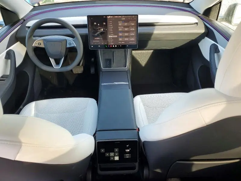 2026 TESLA MODEL Y   