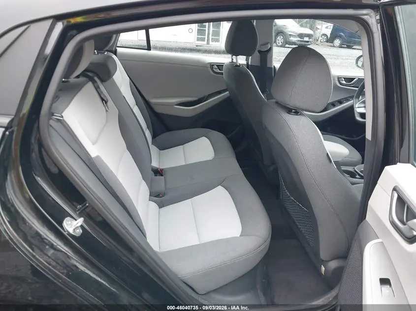 2020 HYUNDAI IONIQ HYBRID BLUE