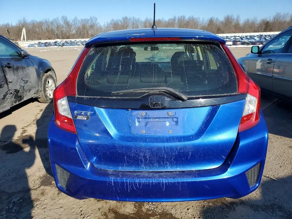 2016 HONDA FIT LX  