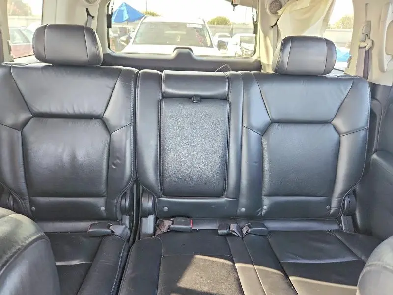 2011 HONDA PILOT TOURING  