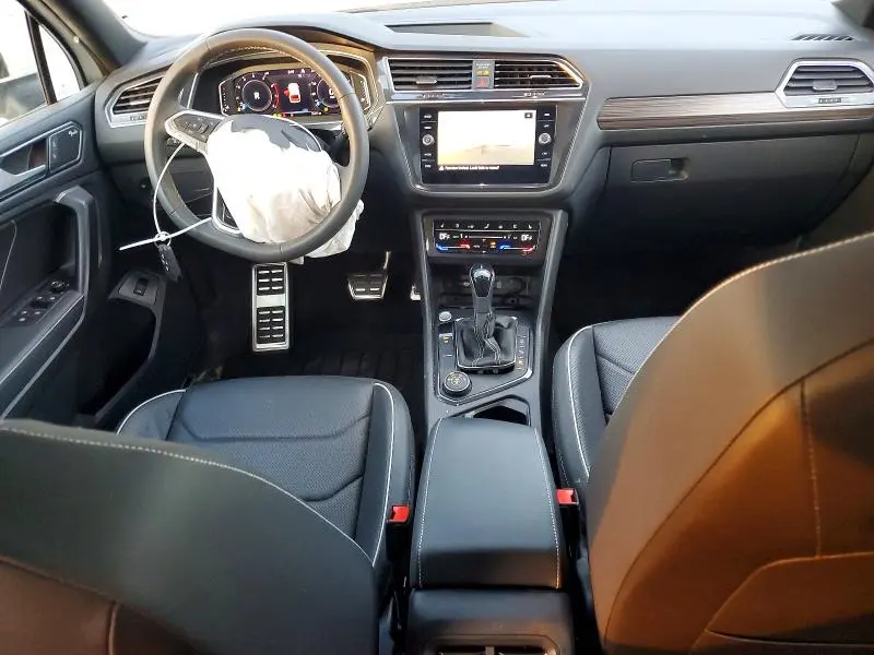 2023 VOLKSWAGEN TIGUAN SEL R-LINE BLACK  