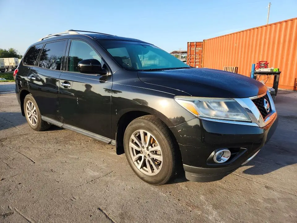 2015 NISSAN PATHFINDER SV  