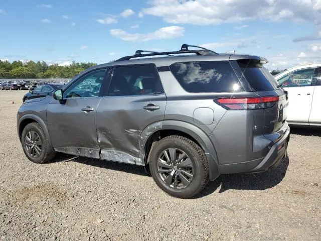 2022 NISSAN PATHFINDER SV  