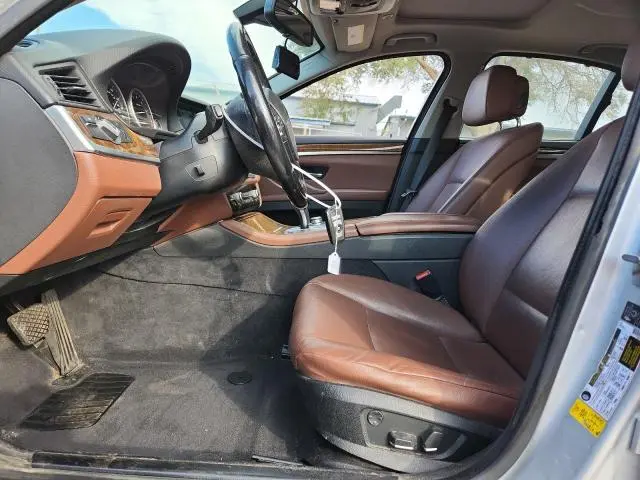 2011 BMW 528 I  
