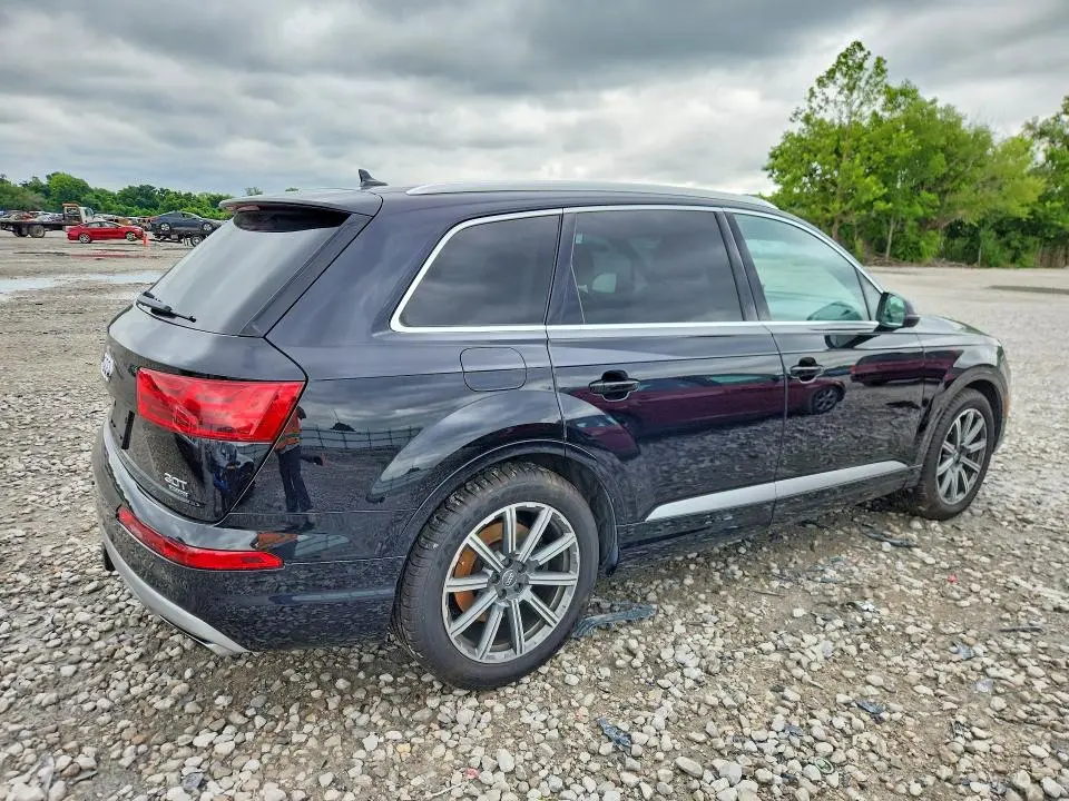 2017 AUDI Q7 PRESTIGE  