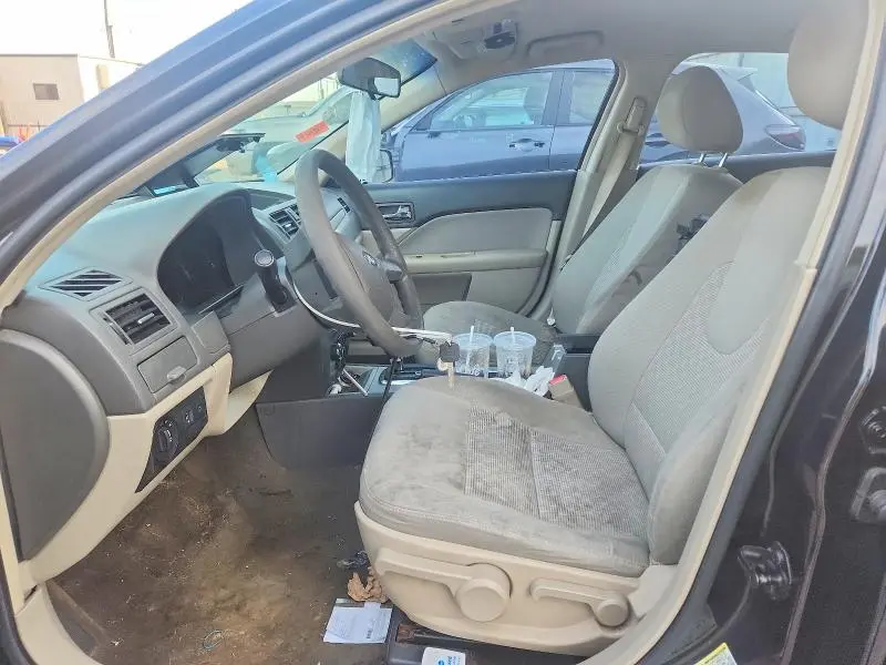 2011 FORD FUSION S  