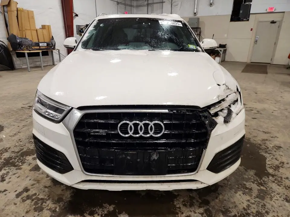 2016 AUDI Q3 PRESTIGE  