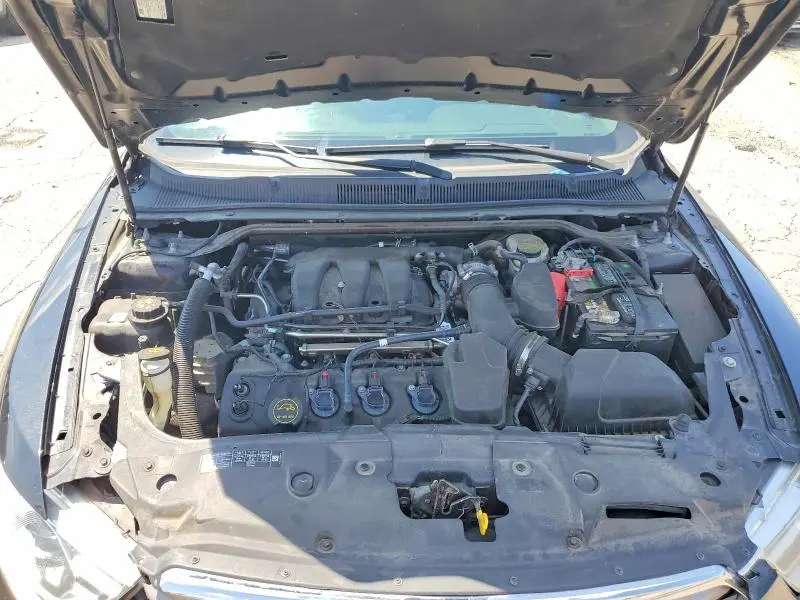 2015 FORD TAURUS SEL  