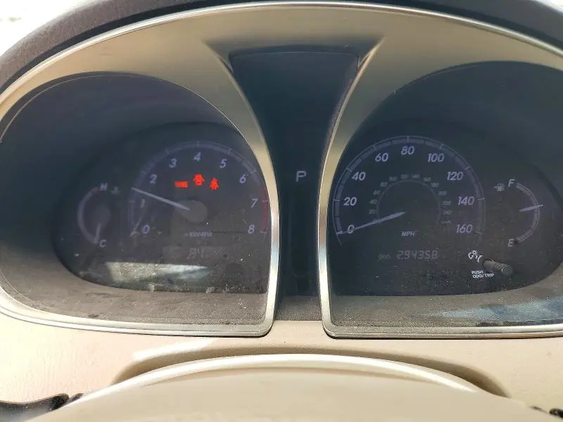 2011 TOYOTA AVALON LIMITED  