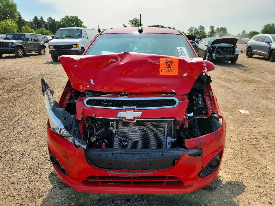 2015 CHEVROLET SPARK 1LT  