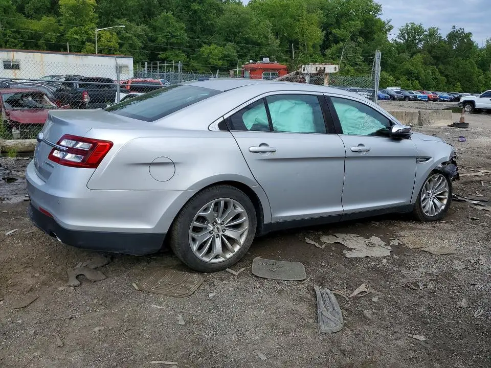2016 FORD TAURUS LIMITED  