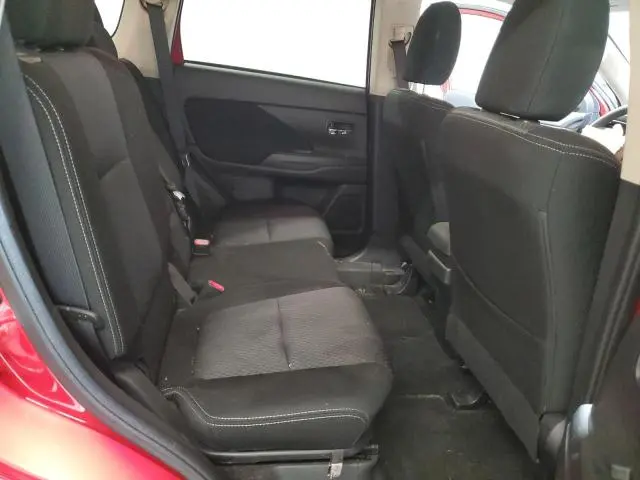 2018 MITSUBISHI OUTLANDER ES  
