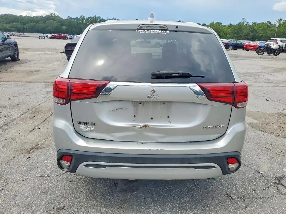 2019 MITSUBISHI OUTLANDER ES  