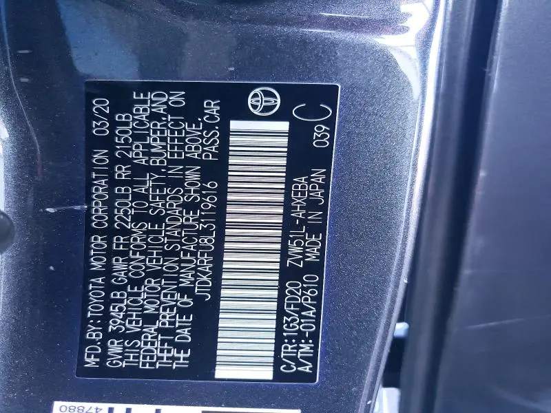 2020 TOYOTA PRIUS LE  