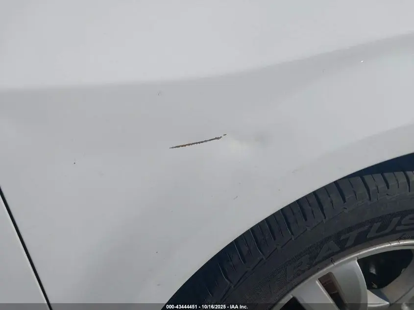 2013 CHEVROLET SONIC LT AUTO