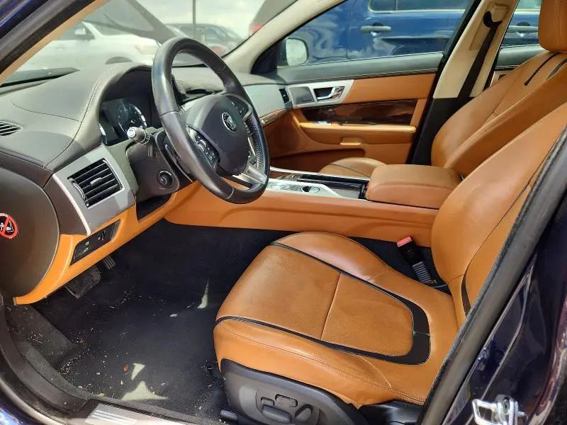 2015 JAGUAR XF 3.0 SPORT  