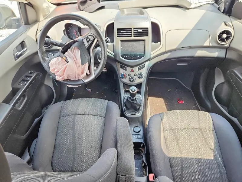 2013 CHEVROLET SONIC LT  