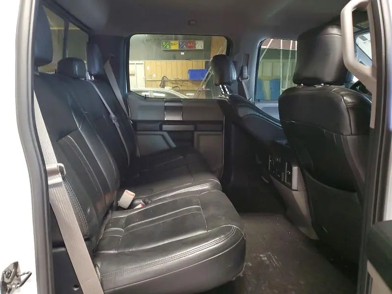 2017 FORD F150 SUPERCREW  