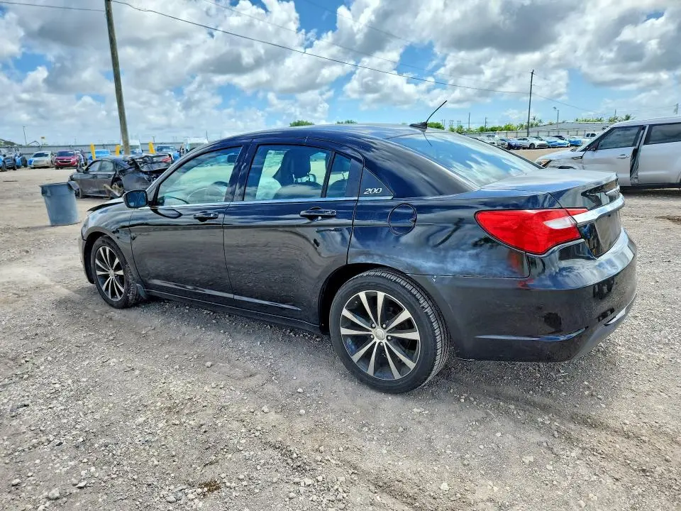 2012 CHRYSLER 200 S  