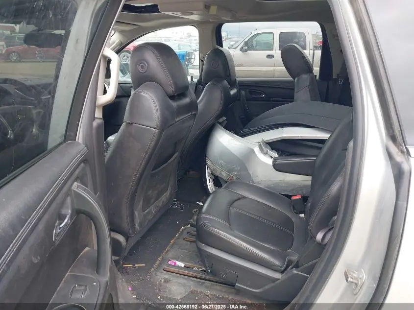 2013 CHEVROLET TRAVERSE 2LT