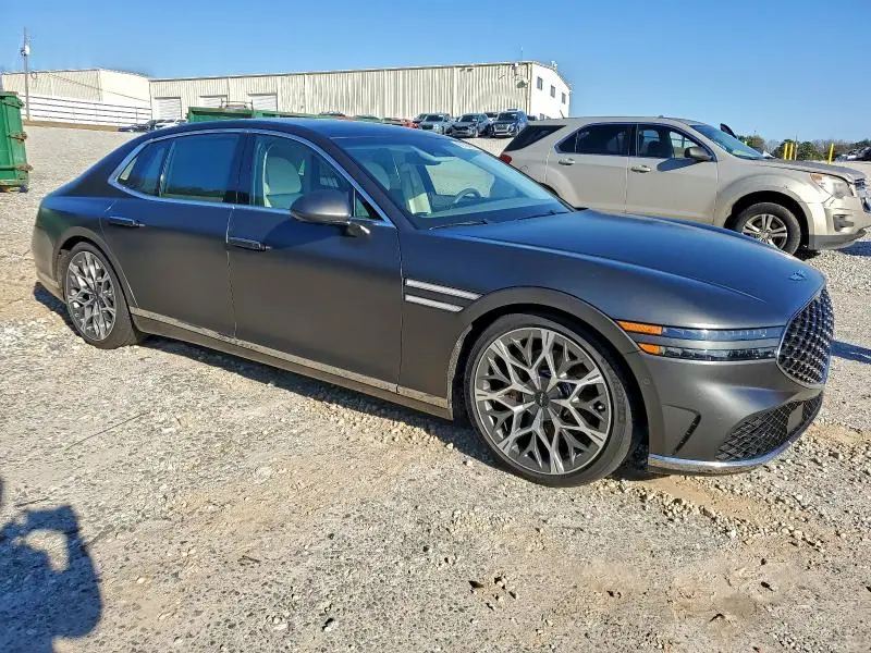 2024 GENESIS G90   